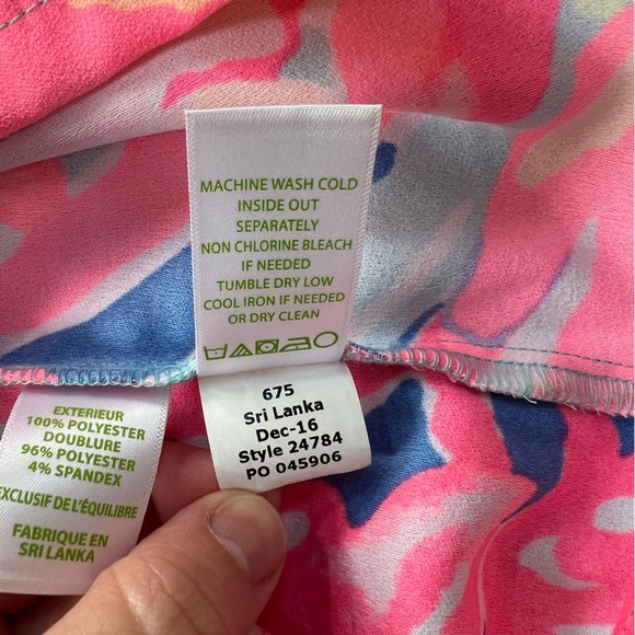 Lilly Pulitzer Donna Romper Dress in Beautiful Beach (Pink/Blue), size 4 - Picture 11 of 13
